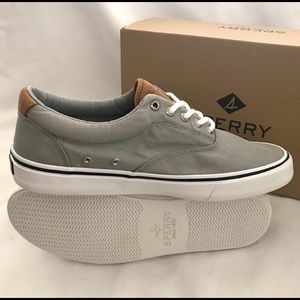 NWB / SPERRY / Classic Core Sneakers